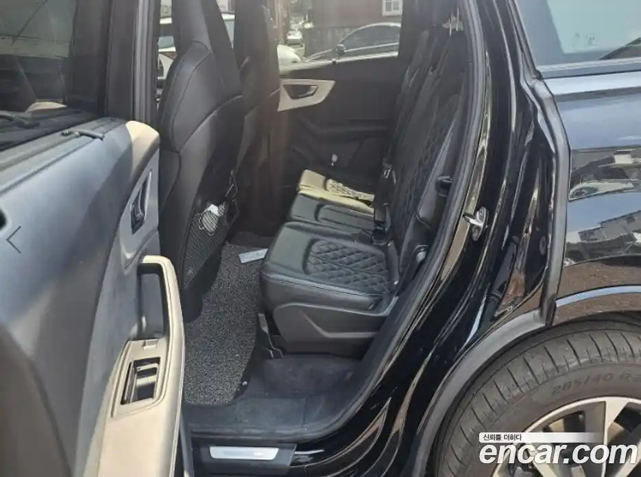 Audi Q7 2023 3.0 гидро в Москве № 2131403, фото 7