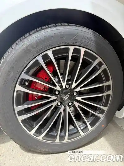 Audi A8 2011 4.2 гидро в Москве № 2131454, миниатюра 8