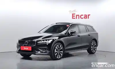 Volvo V60 B5 Ultra AWD