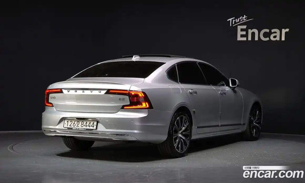 Volvo S90 2022 2.0 гидро в Москве № 2131521, фото 2