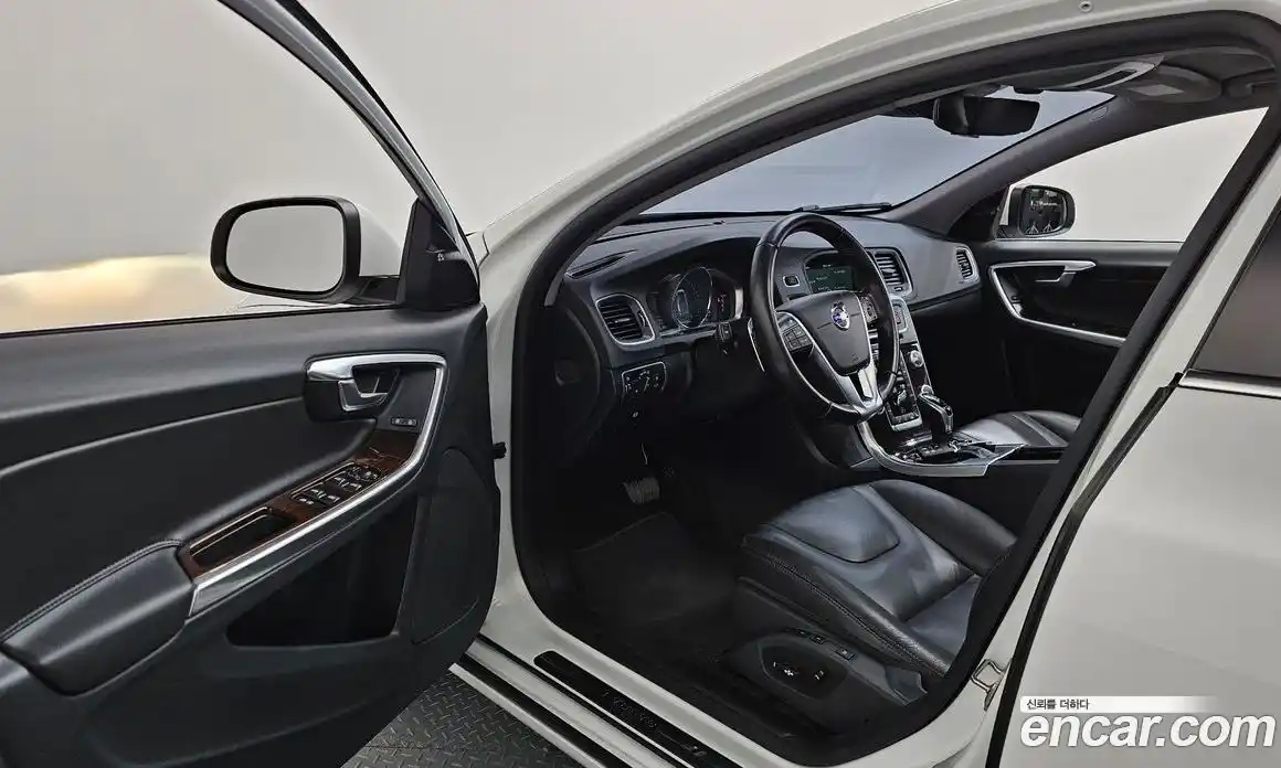 Volvo S60 2017 2.0 гидро в Москве № 2131532, фото 10