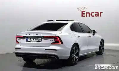 Volvo S60 2021 2.0 гидро в Москве, миниатюра 2