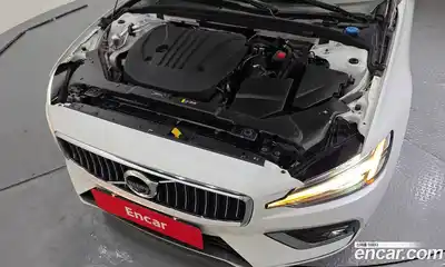 Volvo S60 2021 2.0 гидро в Москве, миниатюра 6