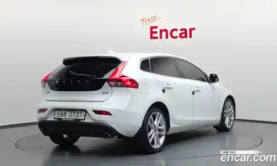 Volvo V40 2016 2.0 гидро в Москве, миниатюра 2
