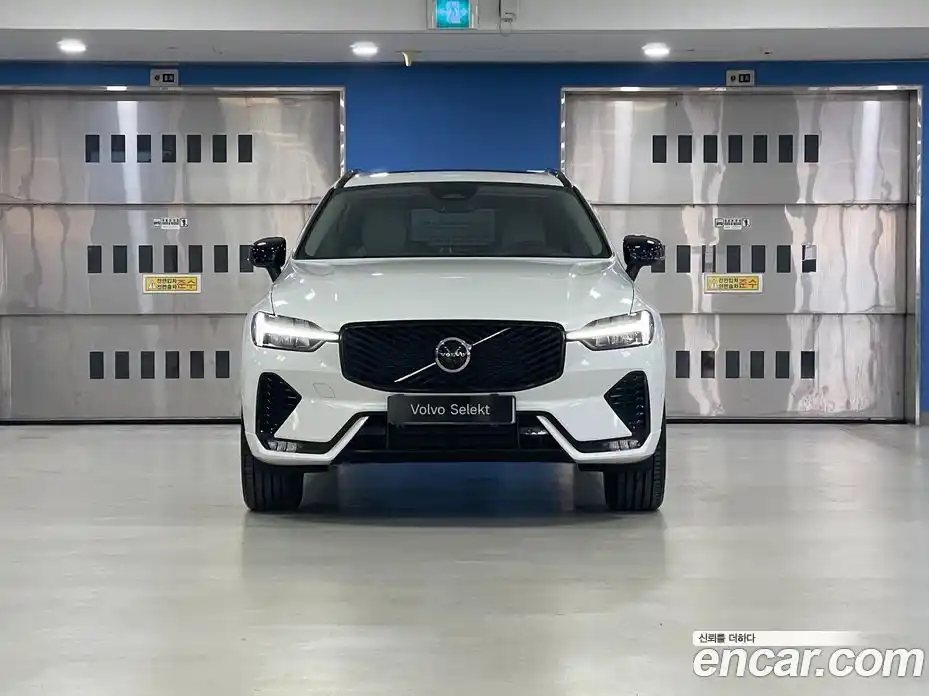 Volvo XC60 2025 2.0 гидро в Москве № 2131598, фото 3