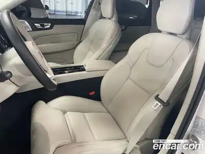 Volvo XC60 2025 2.0 гидро в Москве № 2131598, миниатюра 10