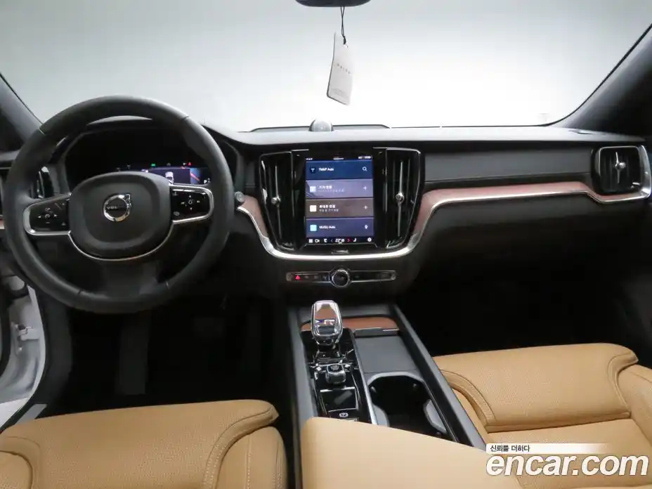 Volvo V60 2025 2.0 гидро в Москве № 2131600, фото 14