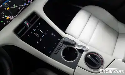 Porsche Taycan 2021 0.1 гидро в Москве, миниатюра 12