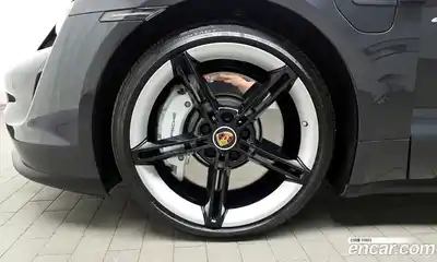 Porsche Taycan 2021 0.1 гидро в Москве, миниатюра 5