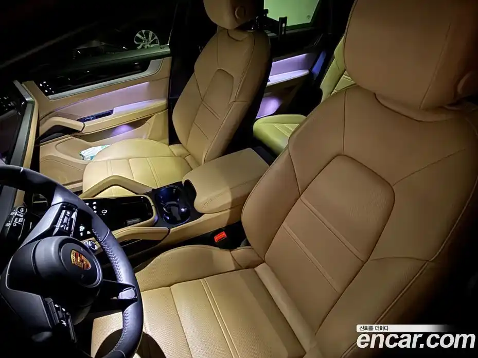 Porsche Cayenne 2023 3.0 гидро в Москве № 2131784, фото 11