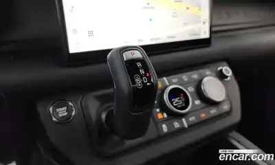 Land Rover Defender 2025 3.0 гидро в Москве № 2131832, миниатюра 12