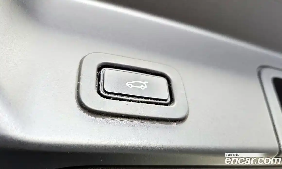 Land Rover Range-Rover Evoque 2019 2.0 гидро в Москве № 2131863, фото 30