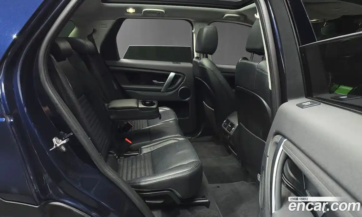 Land Rover Discovery Sport 2020 2.0 гидро в Москве № 2131877, фото 18