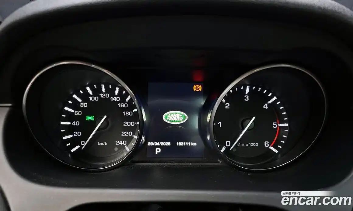 Land Rover Discovery Sport 2016 2.0 гидро в Москве № 2131940, фото 8