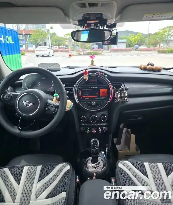 Mini Cooper 2020 1.5 гидро в Москве № 2132169, фото 9