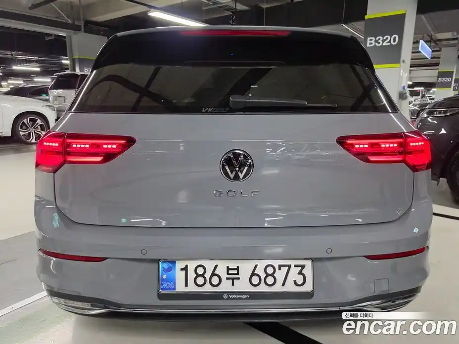 Volkswagen Golf 2023 2.0 гидро в Москве № 2132405, фото 7