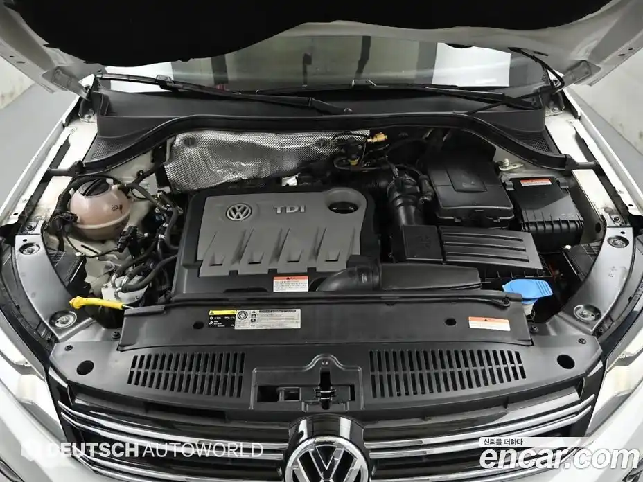 Volkswagen Tiguan 2015 2.0 гидро в Москве № 2132520, фото 6