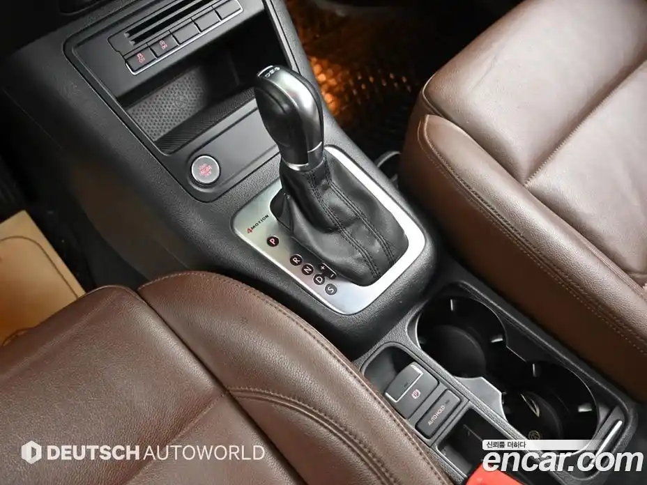 Volkswagen Tiguan 2015 2.0 гидро в Москве № 2132520, фото 9