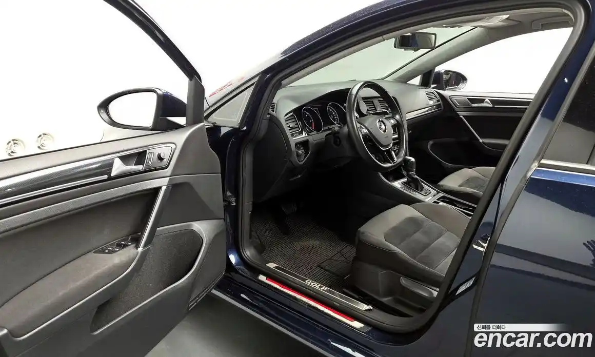 Volkswagen Golf 2013 2.0 гидро в Москве № 2132557, фото 10