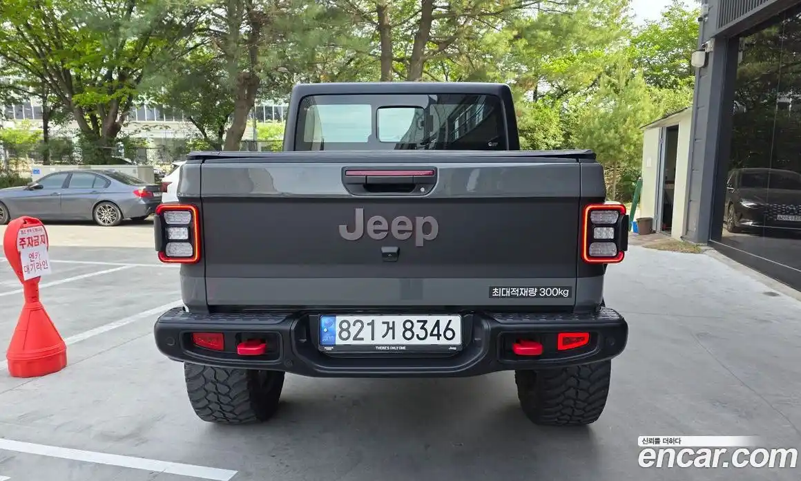 Jeep Gladiator 2023 3.6 гидро в Москве № 2132620, фото 4