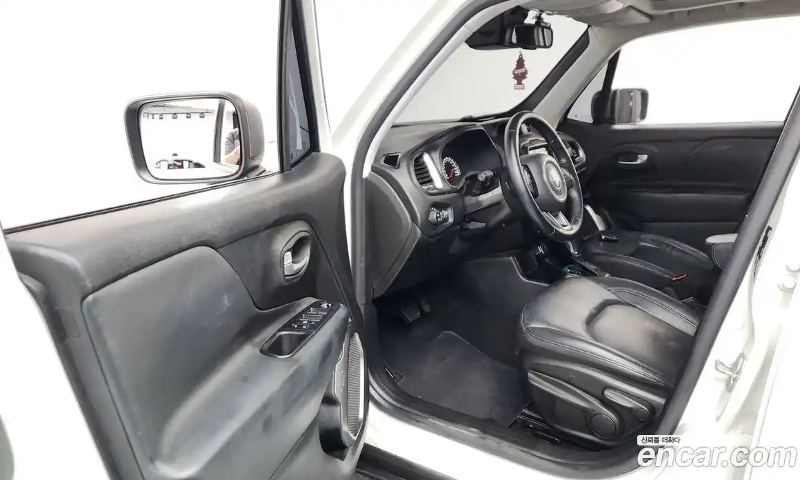 Jeep Renegade 2019 2.4 гидро в Москве № 2132690, фото 13