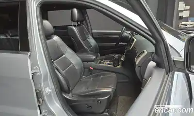 Jeep Cherokee 2017 3.6 гидро в Москве № 2132740, миниатюра 12
