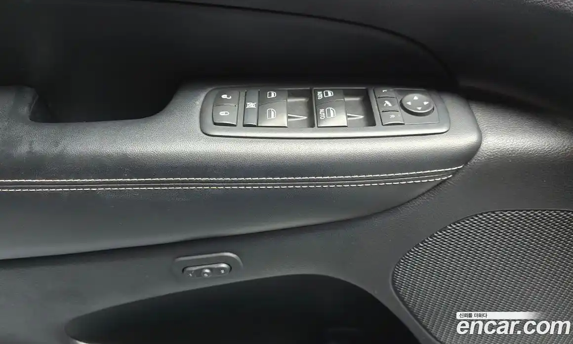 Jeep Cherokee 2017 3.6 гидро в Москве № 2132740, фото 14