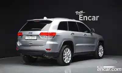 Jeep Cherokee 2017 3.6 гидро в Москве № 2132740, миниатюра 2