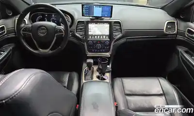 Jeep Cherokee 2017 3.6 гидро в Москве № 2132740, миниатюра 7