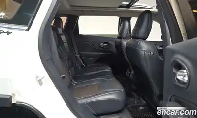 Jeep Cherokee 2015 2.0 гидро в Москве № 2132798, миниатюра 12