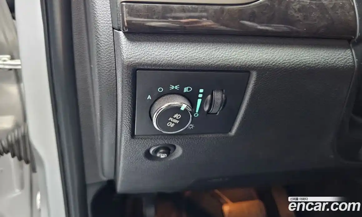 Jeep Cherokee 2012 3.0 гидро в Москве № 2132823, фото 17
