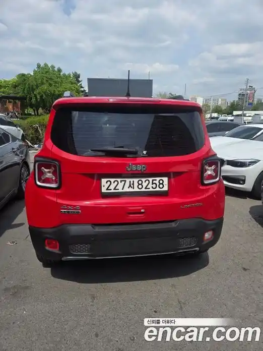 Jeep Renegade 2018 2.0 гидро в Москве, фото 2