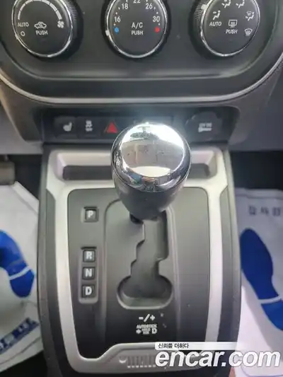 Jeep Compass 2013 2.4 гидро в Москве № 2132885, миниатюра 7