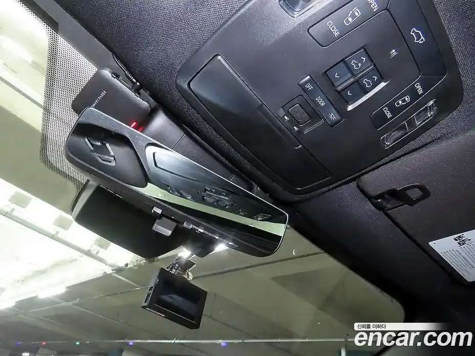 Toyota Sienna 2025 2.5 гидро в Москве № 2132909, фото 15