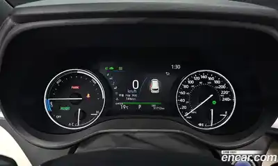 Toyota Sienna 2023 2.5 гидро в Москве № 2132931, миниатюра 8
