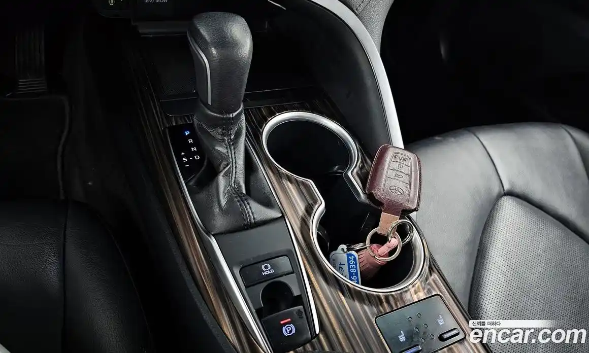 Toyota Camry 2020 2.5 гидро, фото 9