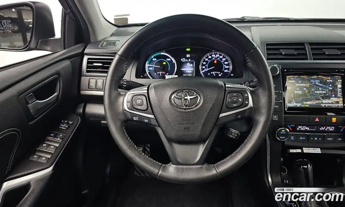 Toyota Camry 2017 2.5 гидро в Москве № 2132958, фото 17