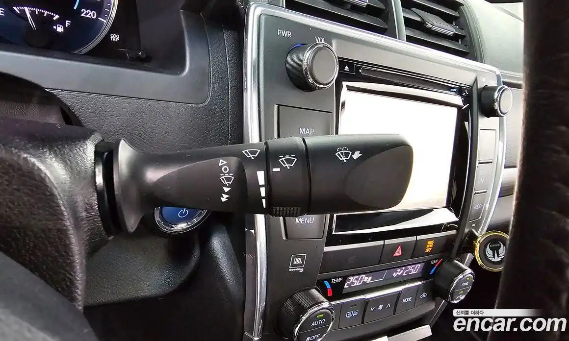 Toyota Camry 2017 2.5 гидро в Москве № 2132958, фото 27