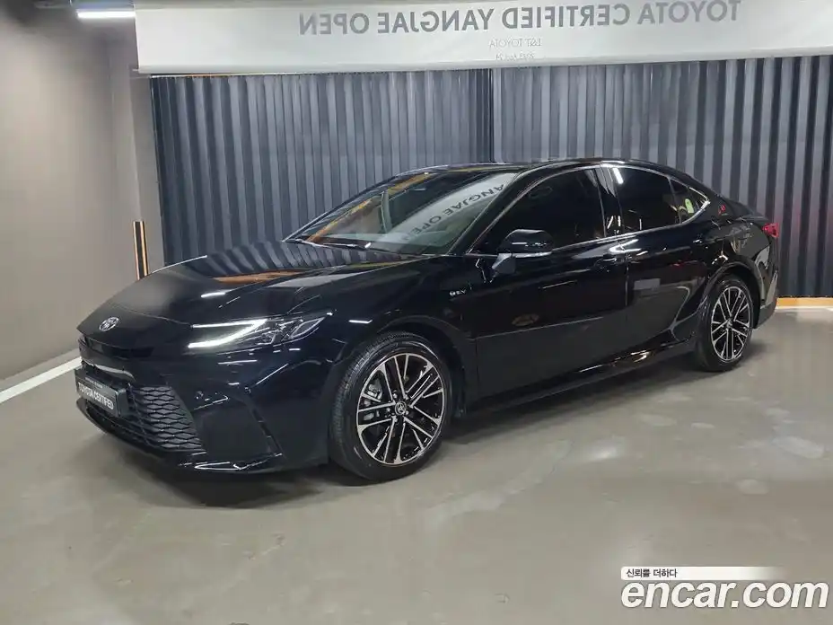 Toyota Camry 2025 2.5 гидро в Москве № 2133139, фото 1
