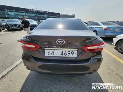 Toyota Camry 2018 2.5 гидро в Москве № 2133188, миниатюра 4
