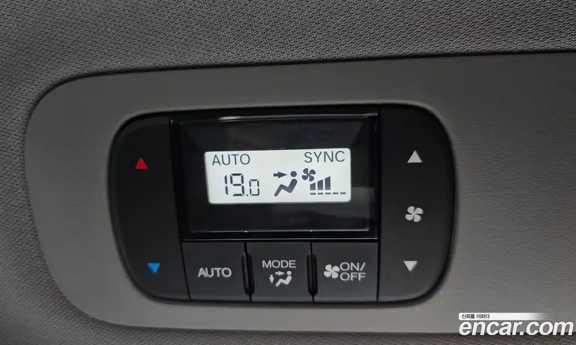 Honda Odyssey 2018 3.5 гидро в Москве № 2133275, фото 33