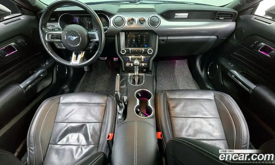 Ford Mustang 2018 2.3 гидро в Москве № 2133414, фото 7