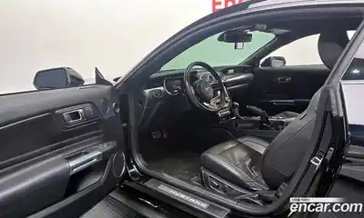 Ford Mustang 2018 2.3 гидро в Москве № 2133414, миниатюра 10