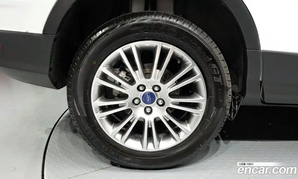 Ford Kuga 2016 2.0 гидро в Москве, фото 5
