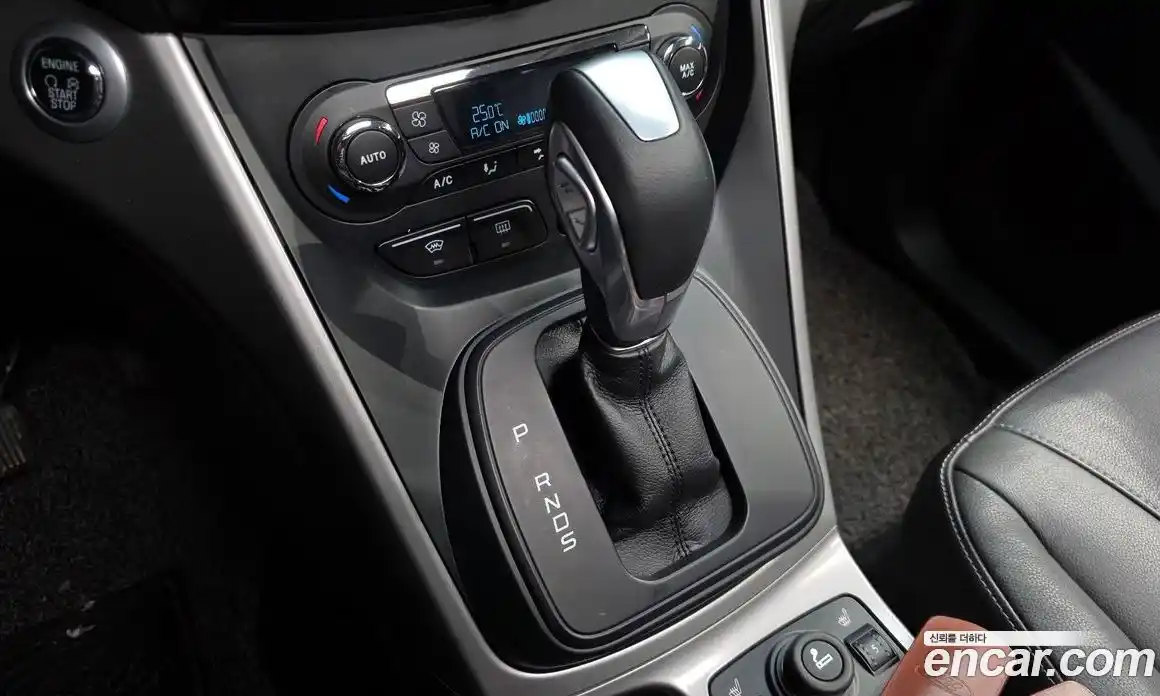Ford Kuga 2016 2.0 гидро в Москве, фото 9
