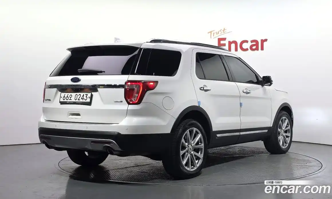 Ford Explorer 2016 2.3 гидро в Москве № 2133456, фото 2