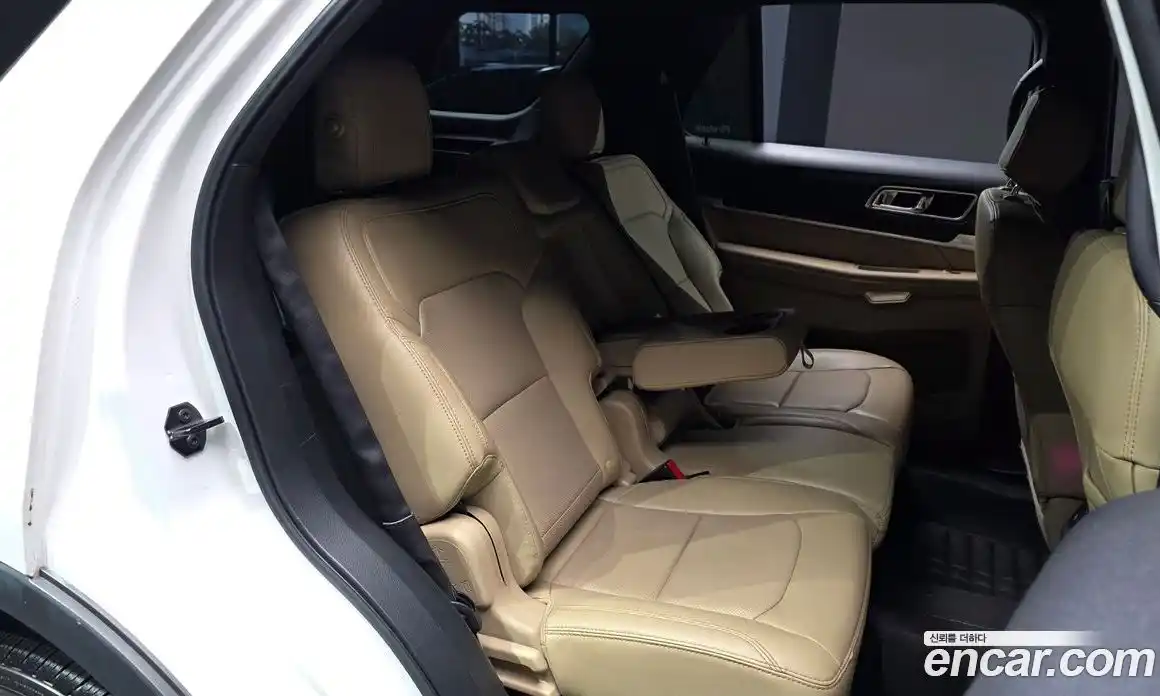 Ford Explorer 2016 2.3 гидро в Москве № 2133596, фото 12