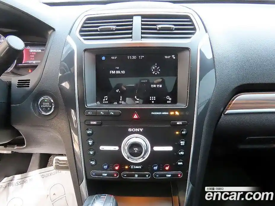 Ford Explorer 2019 3.5 гидро в Москве № 2133642, фото 13