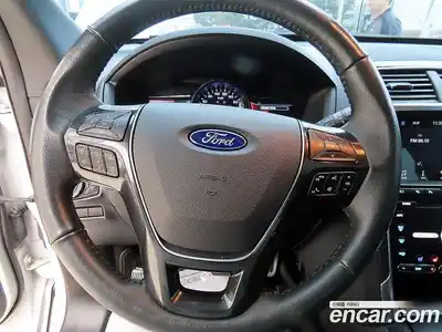 Ford Explorer 2019 3.5 гидро в Москве № 2133642, миниатюра 8