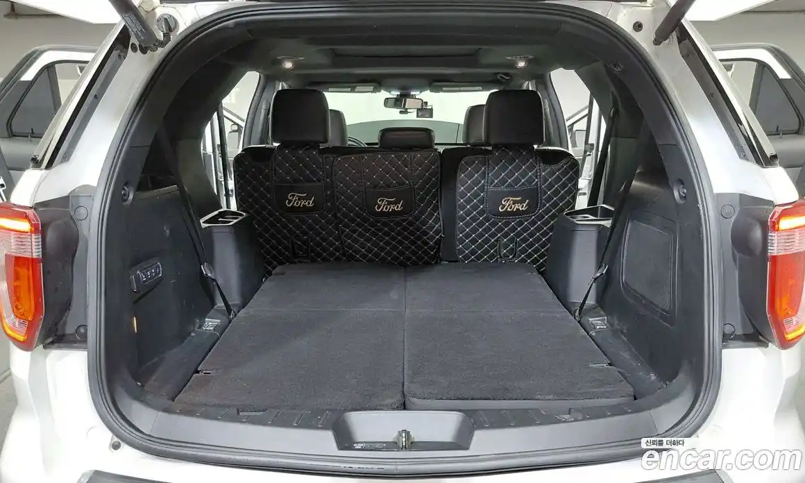 Ford Explorer 2019 2.3 гидро в Москве № 2133648, фото 9